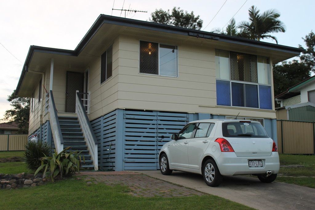 4 Vauxhall Street, North Tivoli, QLD 4305