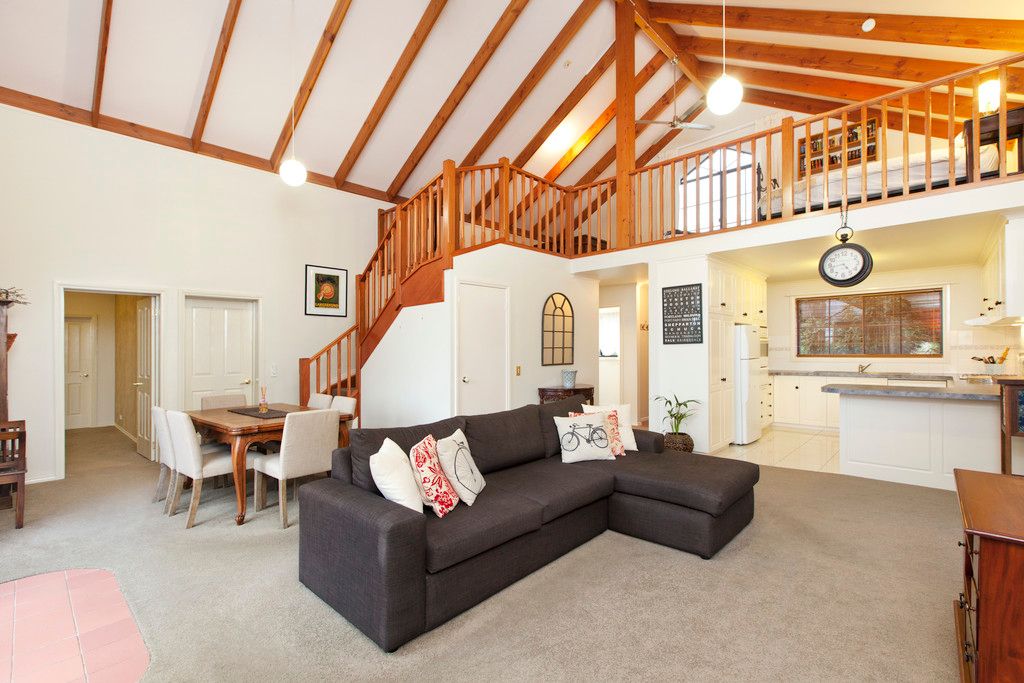114 Duggan Street, Black Hill, VIC 3350