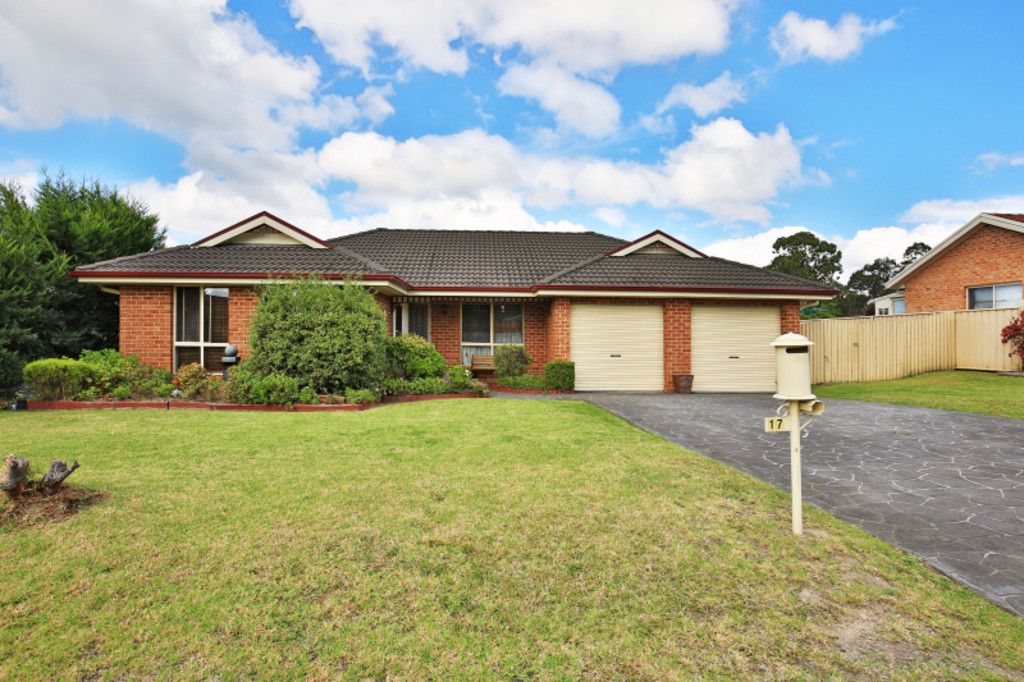 17 Socrates Place, Worrigee, NSW 2540