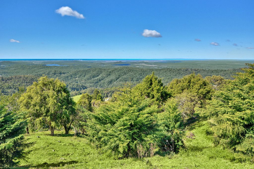 223 Hovard Road, Bald Knob, QLD 4552