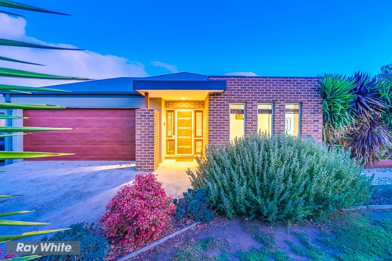 10 Moonlight Place, Tarneit, VIC 3029