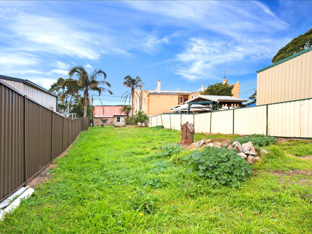 110 Parkes Street, Helensburgh, NSW 2508
