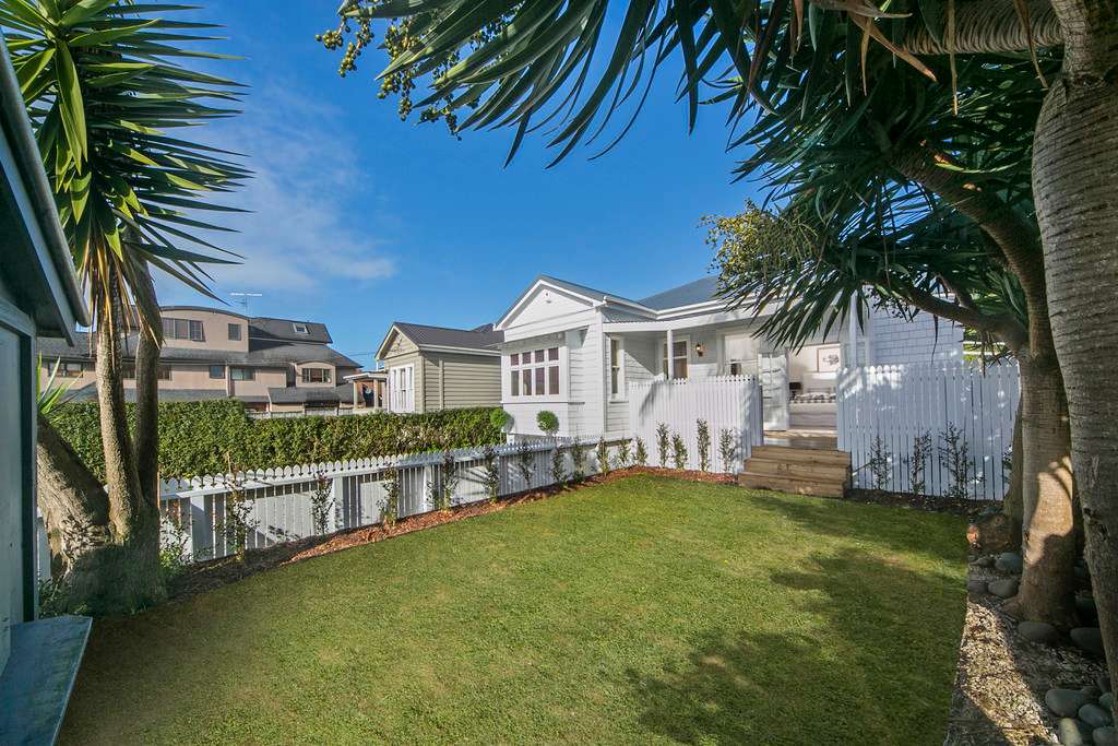 175 Great South Road, Greenlane, Auckland City Real Estate Ray