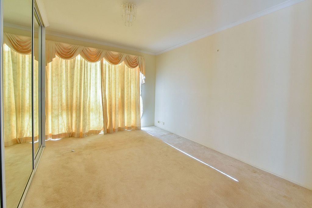 49 Harthouse, Ambarvale, NSW 2560