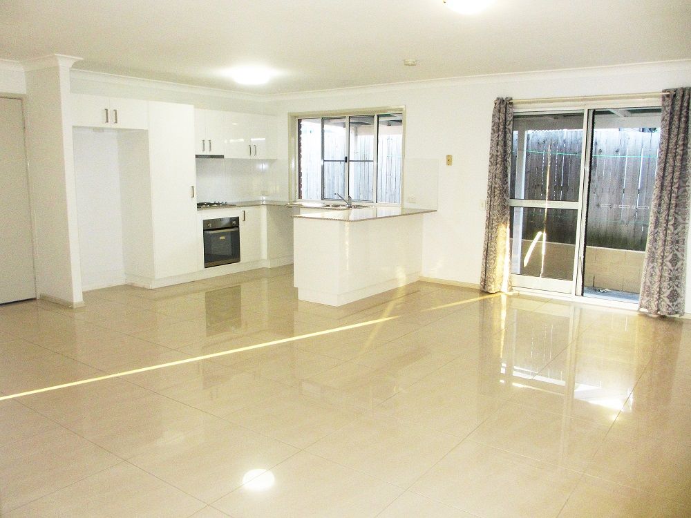 2 Malinya Place, WISHART, QLD 4122