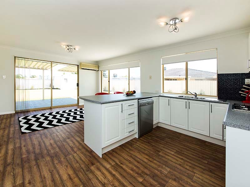 37 Discovery Drive, Port Kennedy, WA 6172