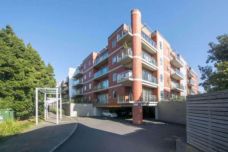 Apartment Opportunity! - Mount Albert