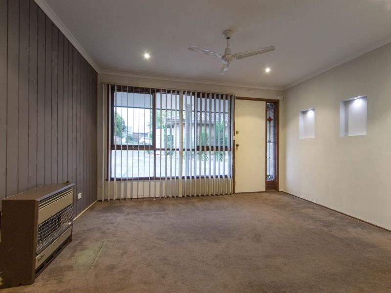 2/11 Bayview Road, Mornington, VIC 3931