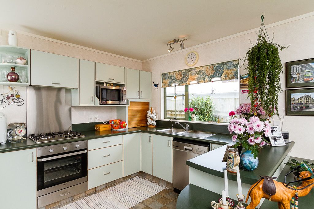 2/76 Trafalgar Street, Waterloo, Lower Hutt City