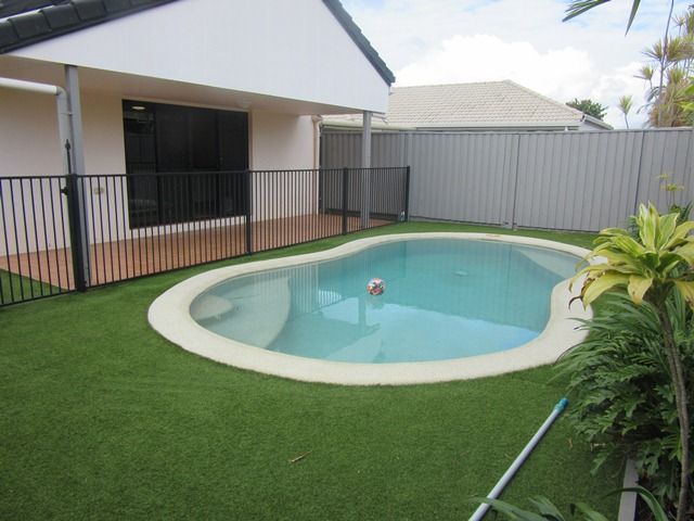 15 Andrew Avenue, LITTLE MOUNTAIN, QLD 4551