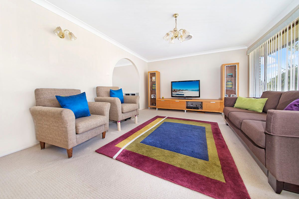 11 McCabe Place, Menai, NSW 2234