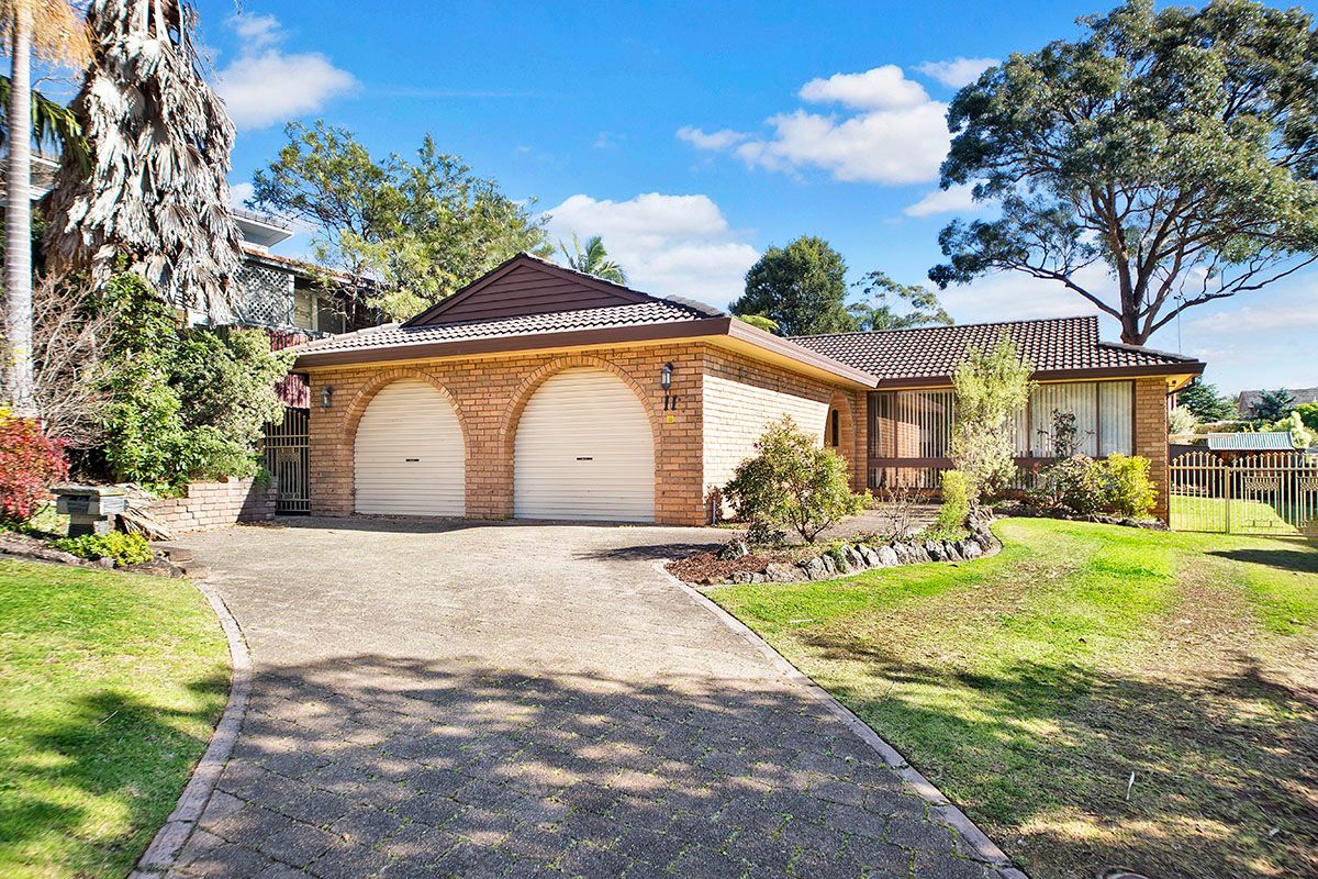 11 McCabe Place, Menai NSW 2234