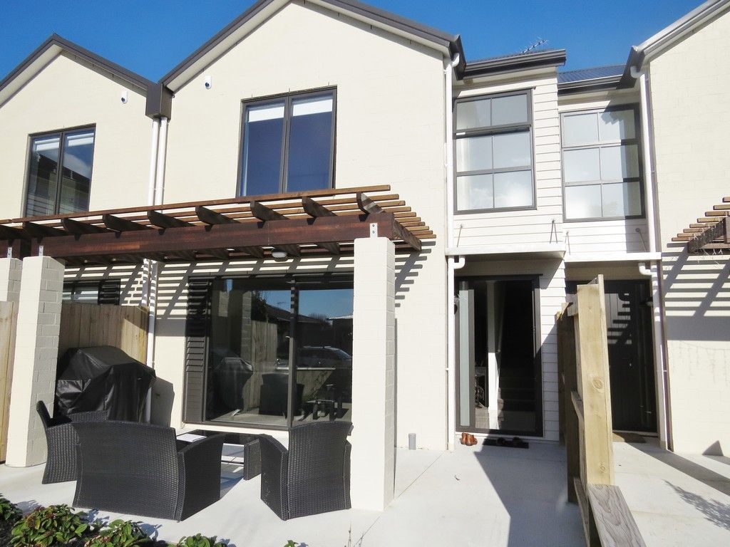 49 Popokatea Drive, Takanini, Papakura