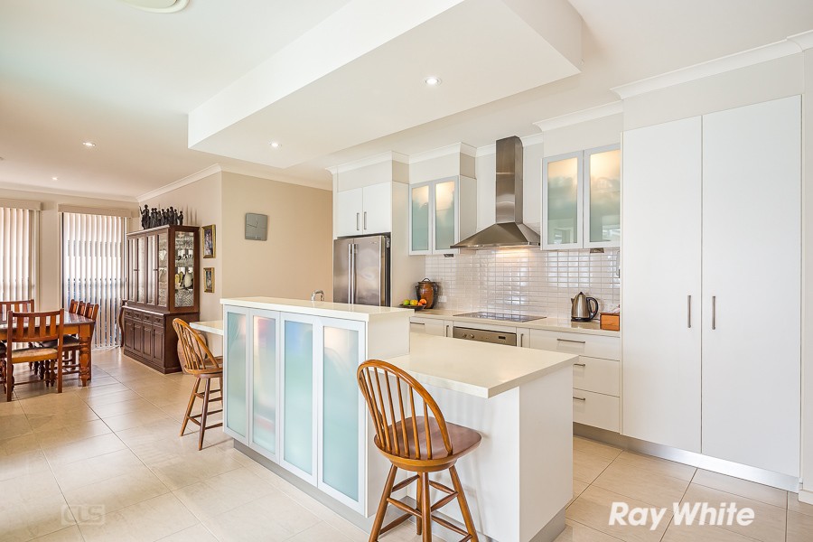 16 Pectoral Place, Banksia Beach, QLD 4507