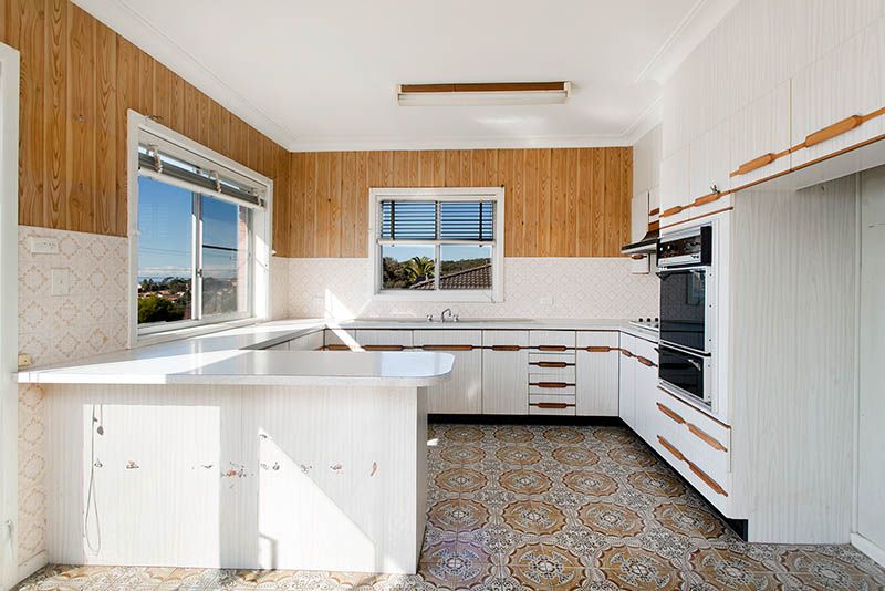1 Fitzroy Place, Barrack Heights, NSW 2528