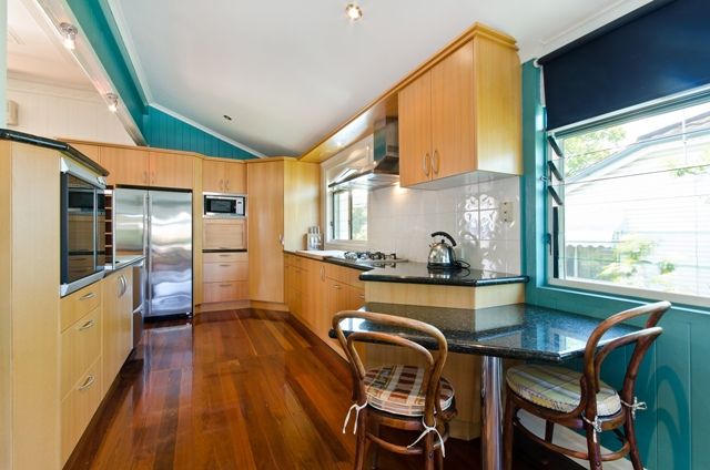 70 Winchester Street, Hamilton, QLD 4007