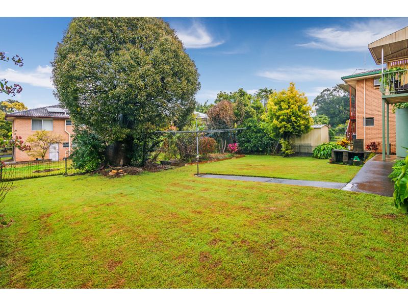 6 Colington Street, Mansfield, QLD 4122
