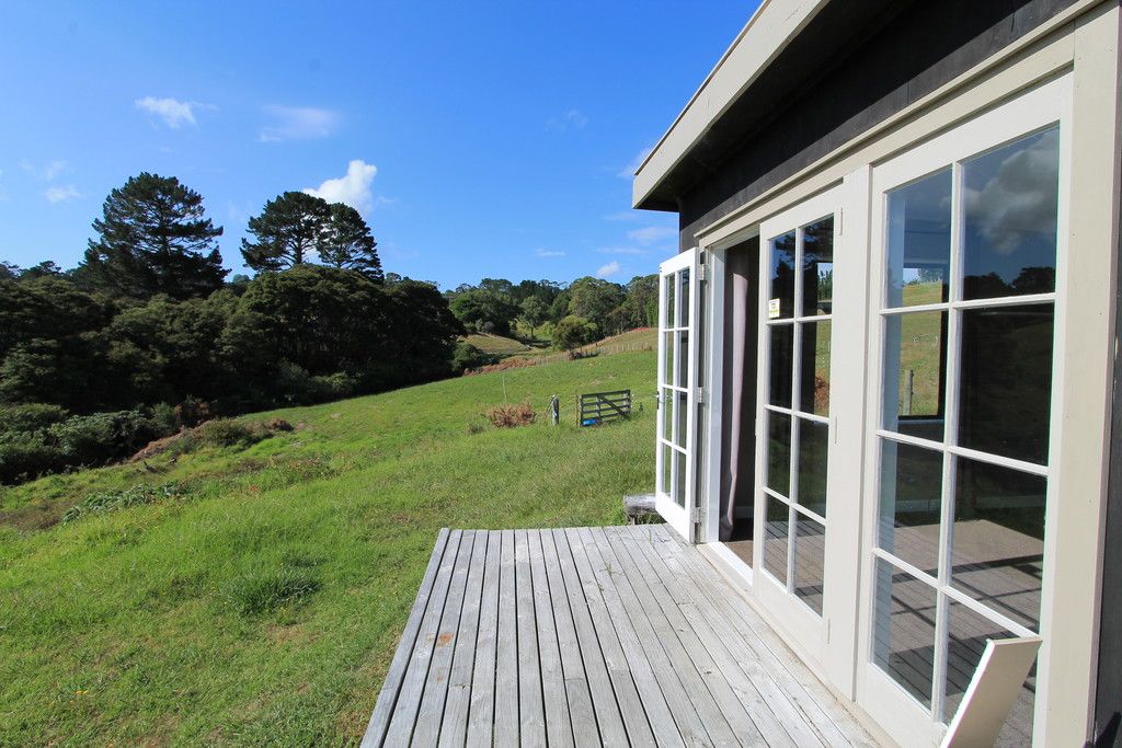181 Forest Hill Road, Henderson Valley, Waitakere City