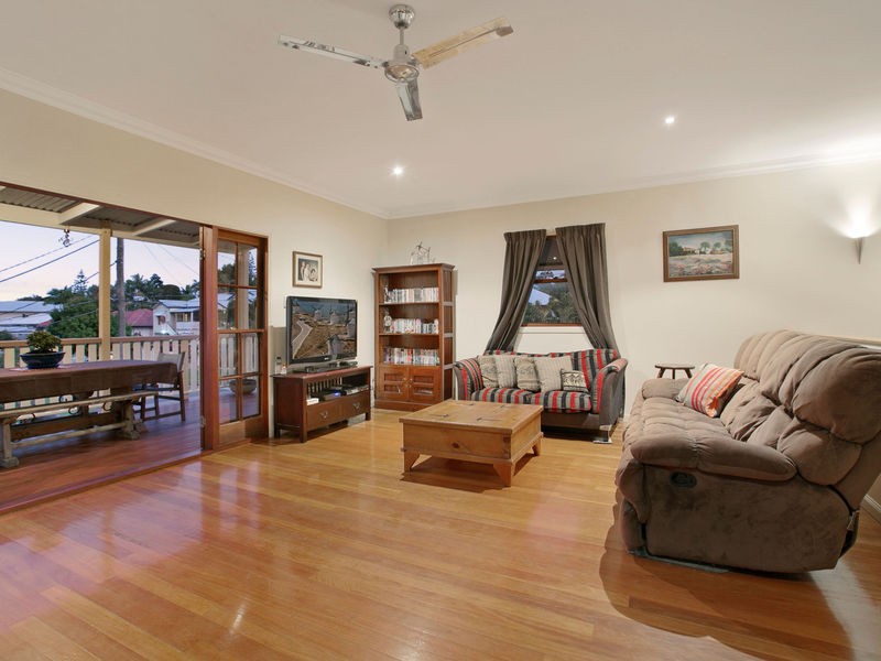 58 Stanton Street, Cannon Hill, QLD 4170