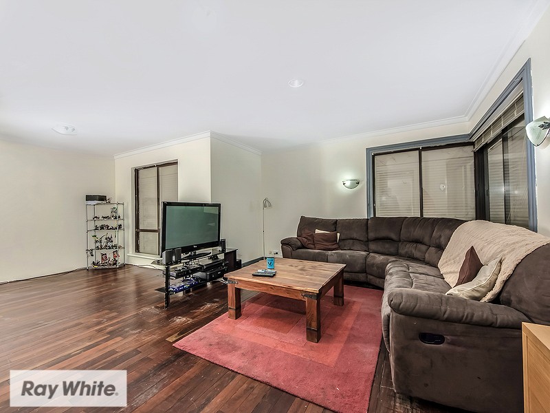 36 Dampier Loop, Mirrabooka, WA 6061