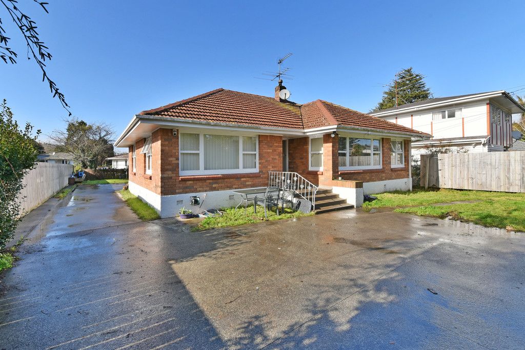 8 Kay Road, Manurewa, Manukau City