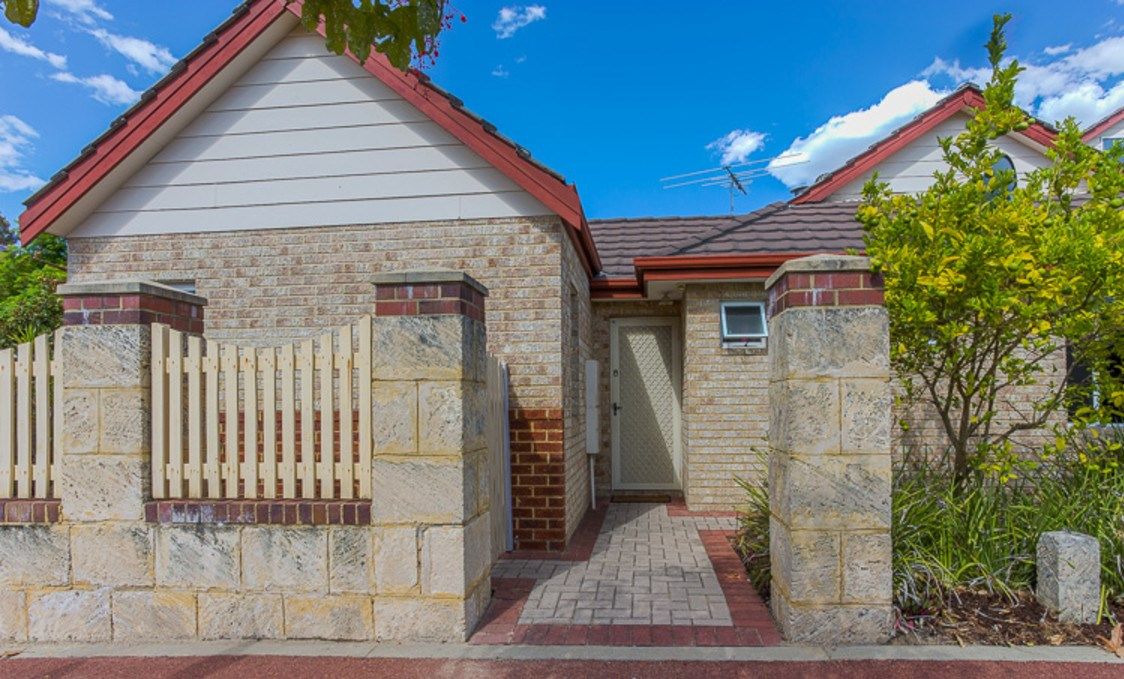 11 Waterway Crescent, Ascot WA 6104