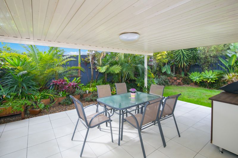 8/153-161 Greenacre Drive, Arundel, QLD 4214