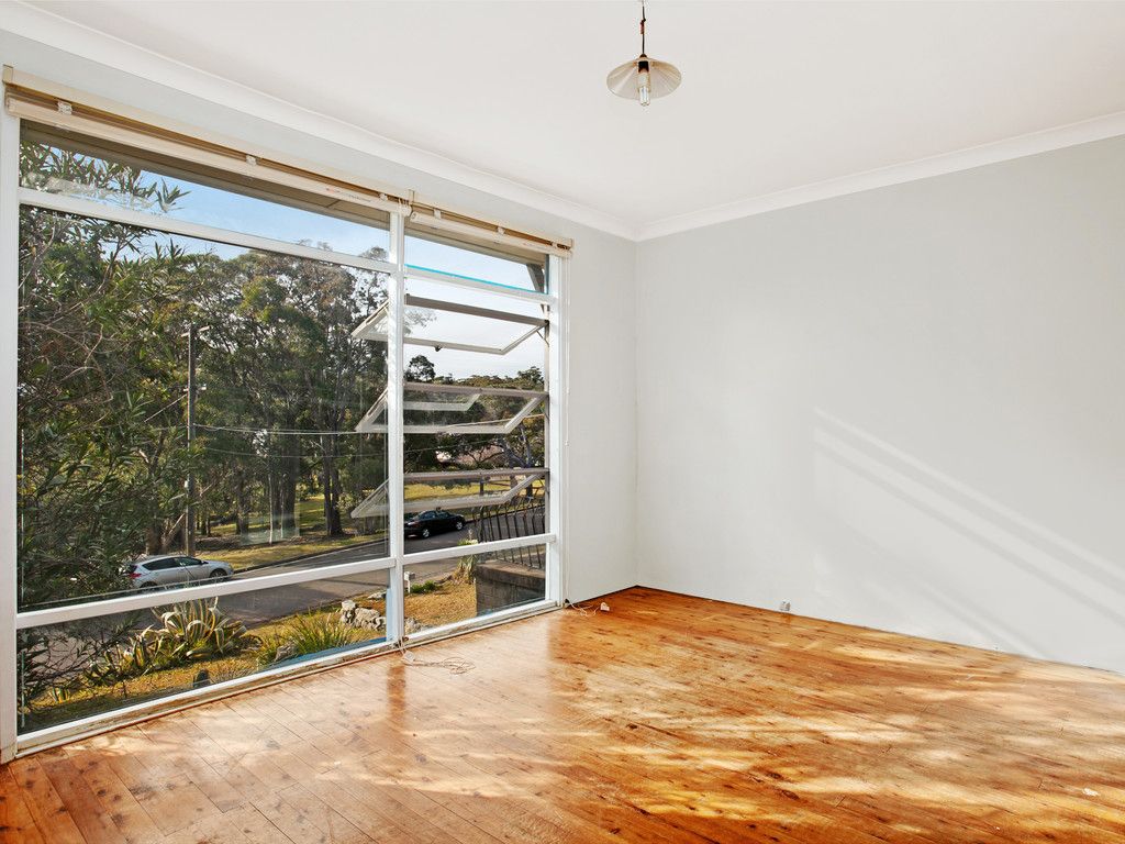 8 Yanagang Street, Waterfall, NSW 2233