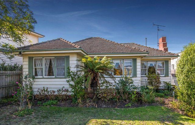 12 Vista Road, Newtown, VIC 3220