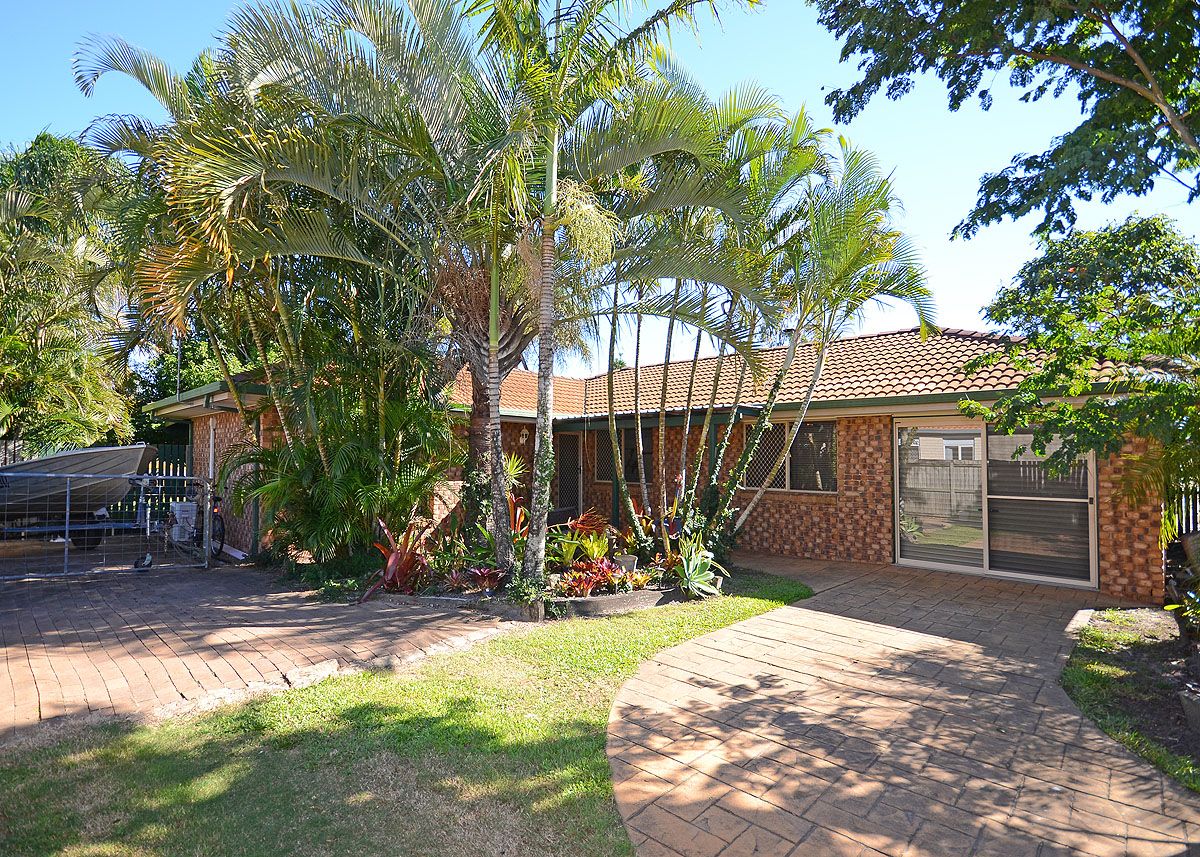 7 Brolga Court, Eli Waters, QLD 4655