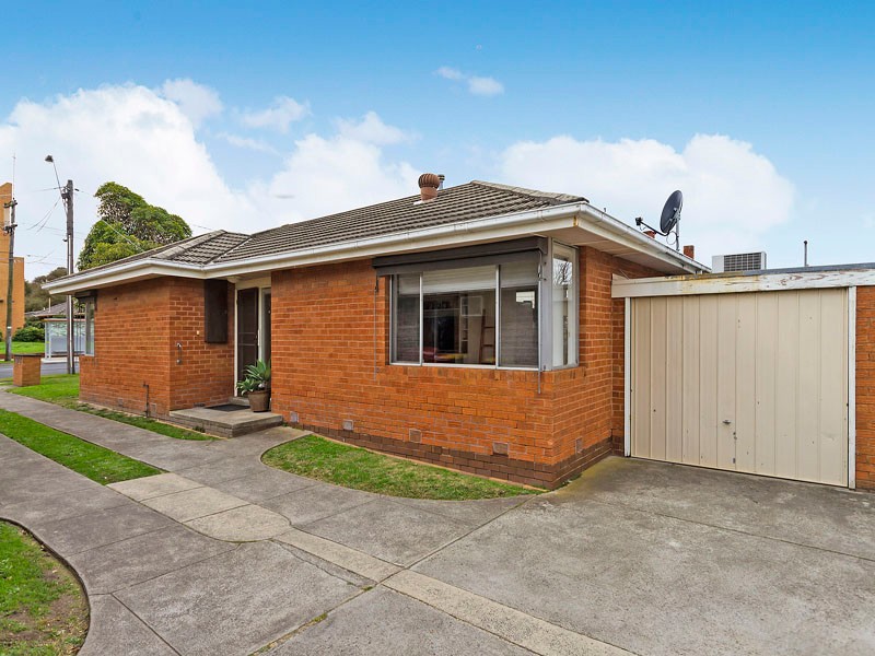 2/4 Centre Dandenong Road, Cheltenham, VIC 3192