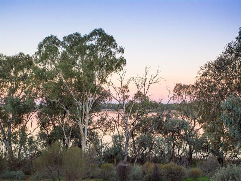 769 Cureton Avenue, Nichols Point, VIC 3501