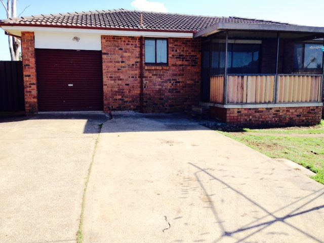 4 Bronte Close, WETHERILL PARK, NSW 2164