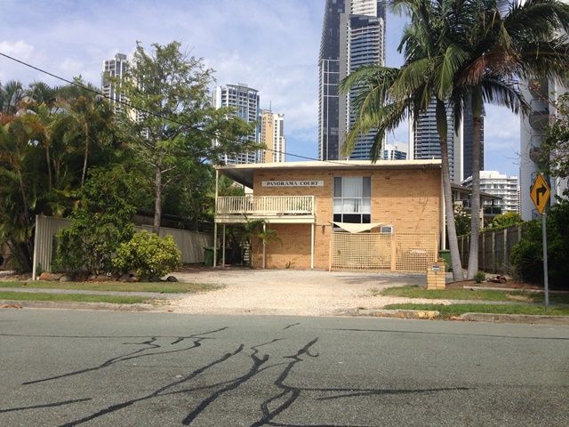 5 Stanhill Drive, Chevron Island QLD 4217