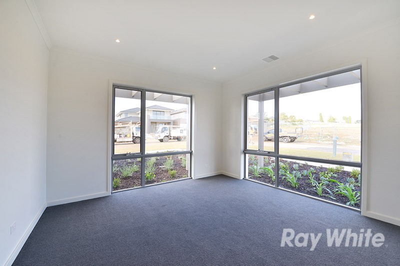 66 Artesian Avenue, Wantirna South, VIC 3152