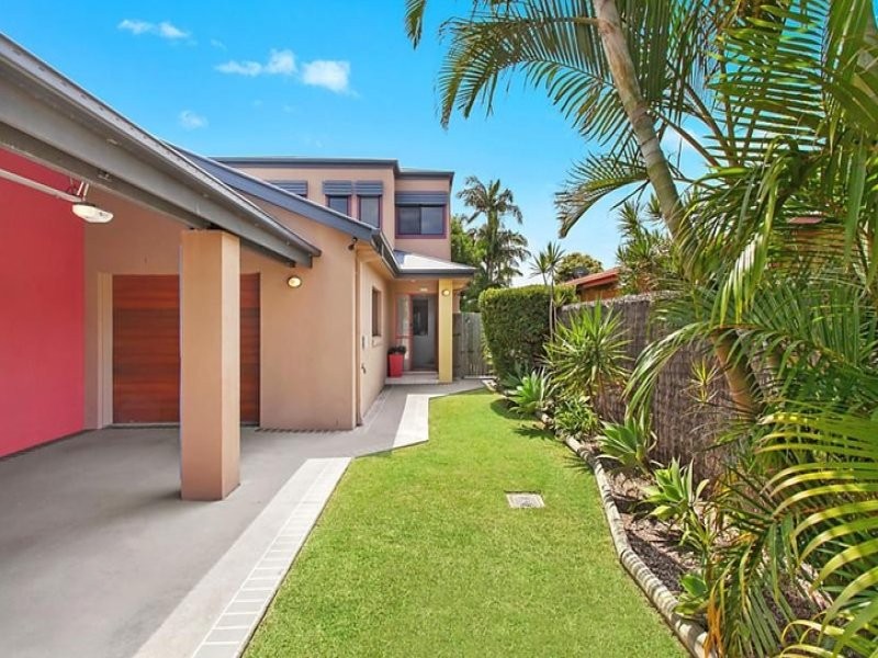 15B Koombala Street, Tugun, QLD 4224