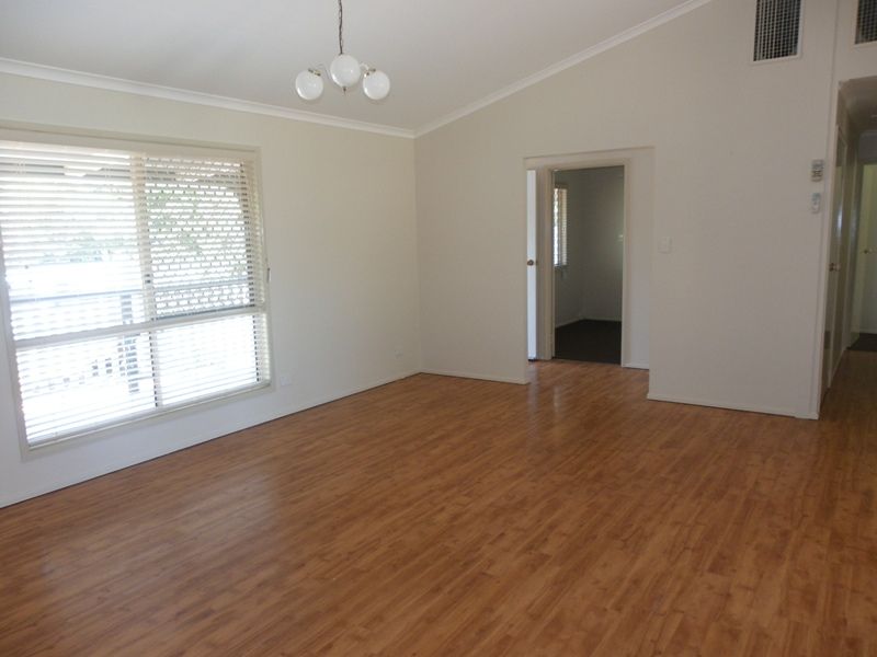14 Akubra Drive, Emerald, QLD 4720