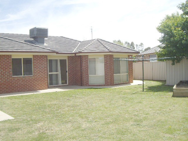 11 Sunrise Avenue, Moama, NSW 2731