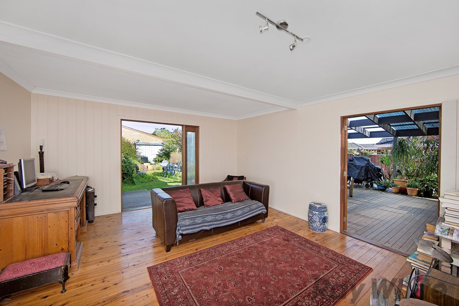 26 Manuka Parade, Gorokan, NSW 2263