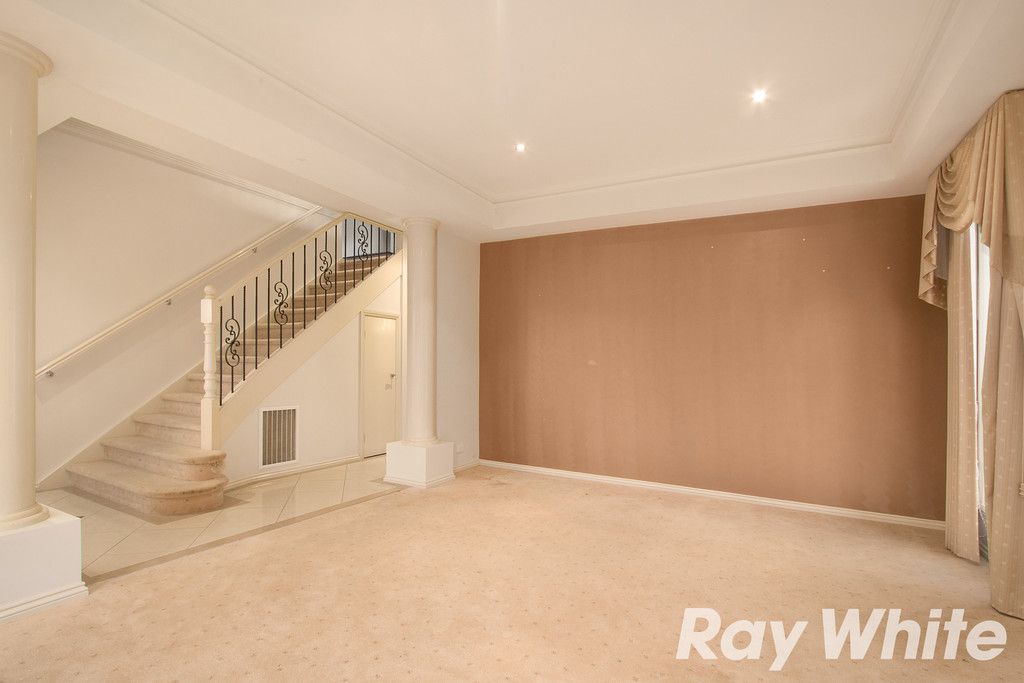 31 Spring Circuit, Pakenham, VIC 3810