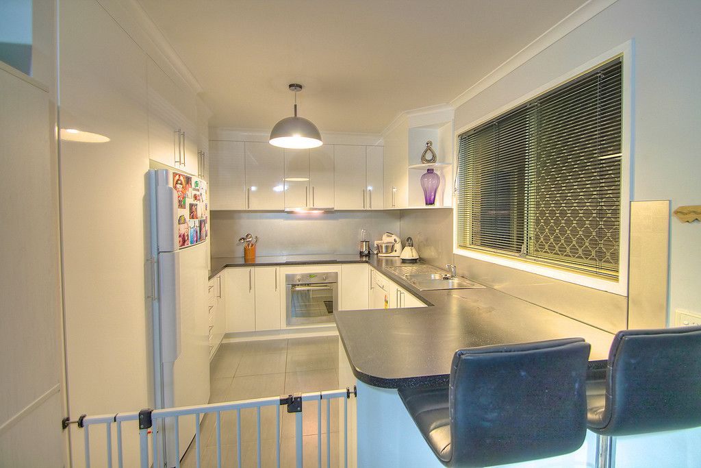 160 Henty Drive, Redbank Plains, QLD 4301