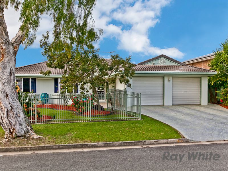 8 Intrepid Court, NEWPORT, QLD 4020