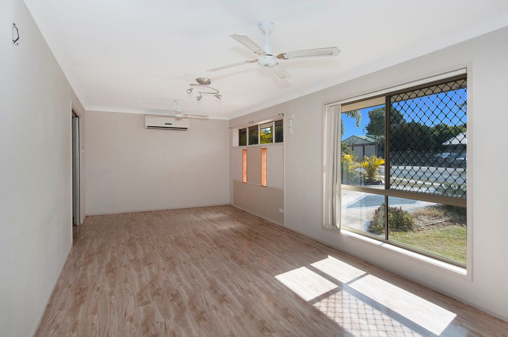 28 Highbury Drive, Crestmead, QLD 4132