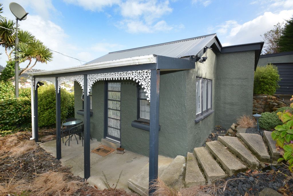48 Barnes Drive, Caversham, Dunedin City