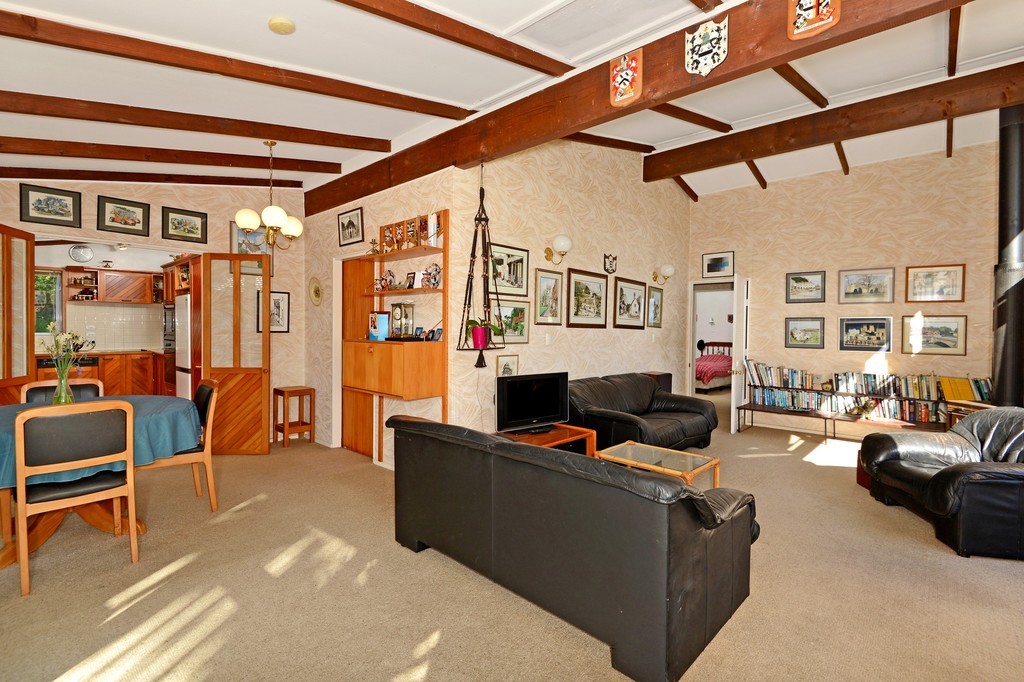 28 Sunnyfield Crescent, Glenfield, North Shore City