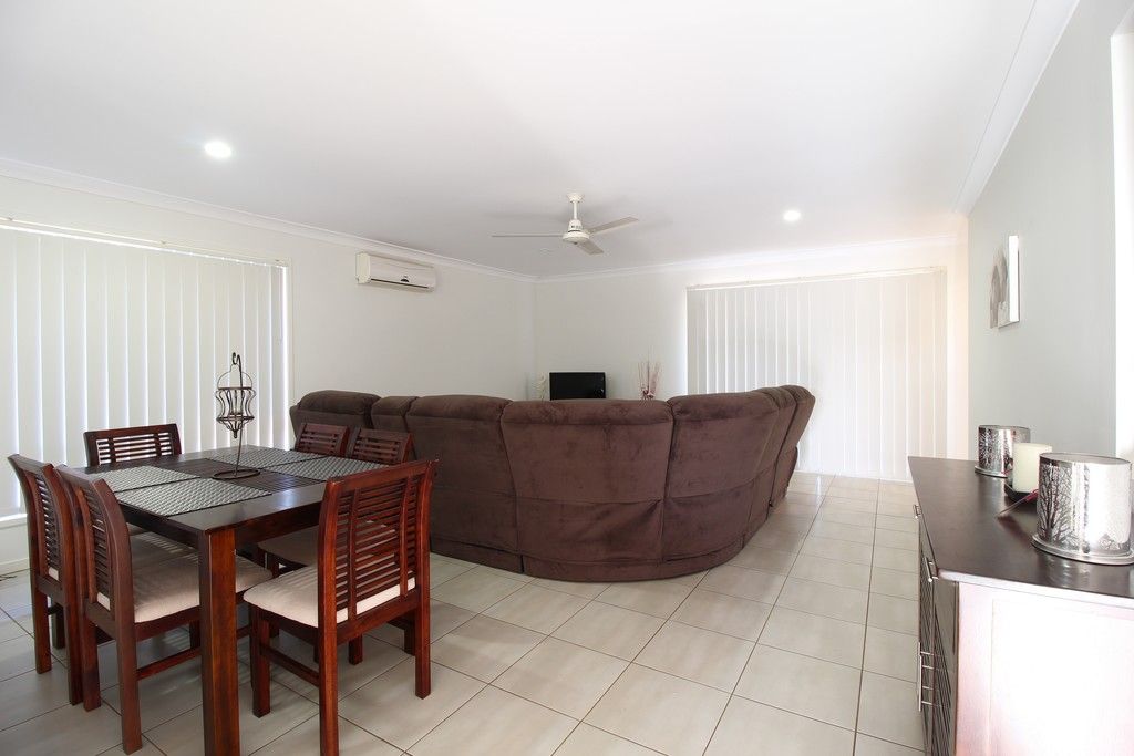 11 Lightening Street, Emerald, QLD 4720