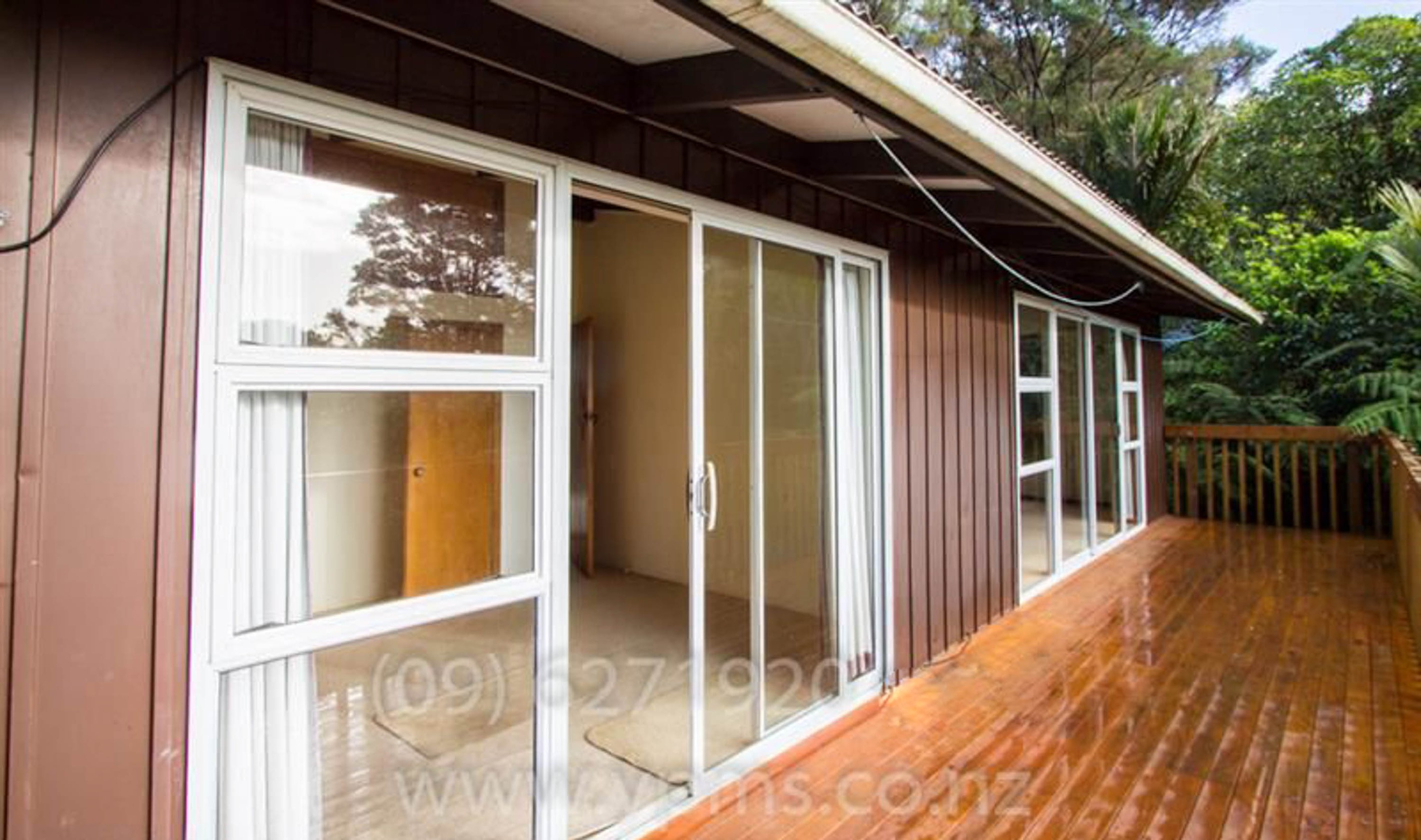 70 Rauhuia Crescent, Parau, Waitakere City