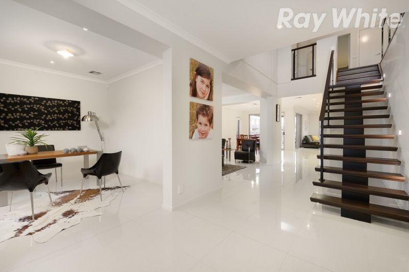 42 Fitzjohns Drive, Bundoora, VIC 3083