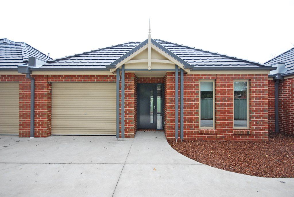 2/22 Park Street, Wendouree, VIC 3355