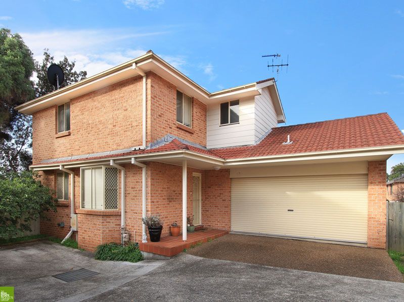 17 Hillcrest Street, Wollongong NSW 2500